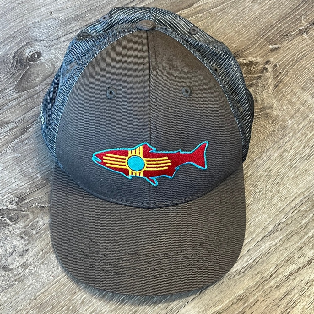 RepYourWater New Mexico Zia Fish Trucker Hat Gray Snapback Mesh Cap